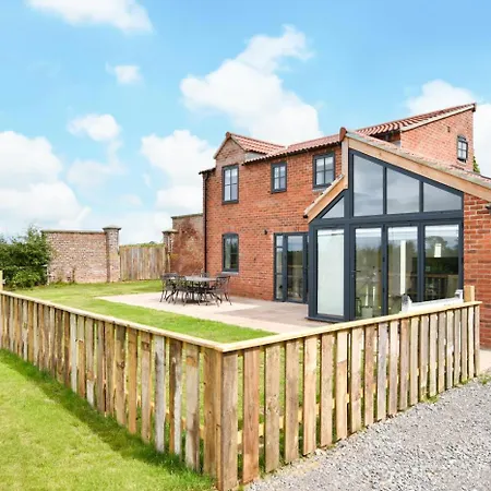 2 Bed In Thornton Le Moor Oc-h31952 South Otterington